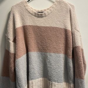 Women’s sweater size M pastel colors